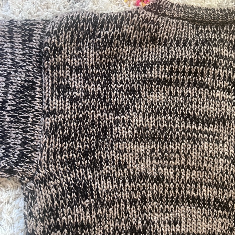 Vintage Sweater - Picture 6 of 8